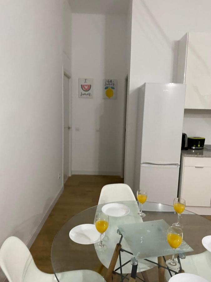 Aluche Aparment C Appartement Madrid Buitenkant foto